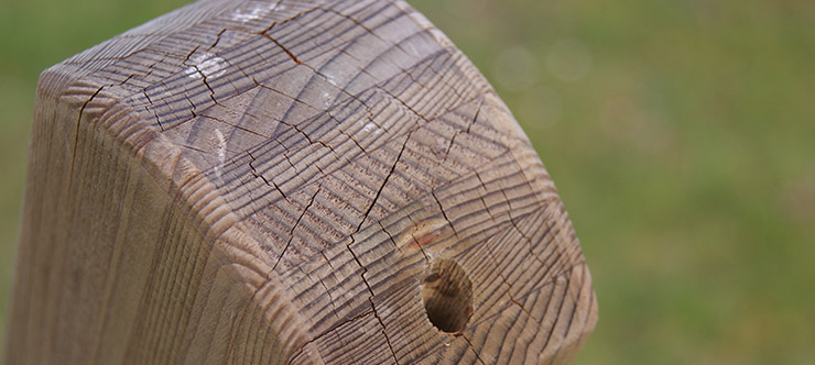 Hängemattengestell aus Holz Detailsaufnahme